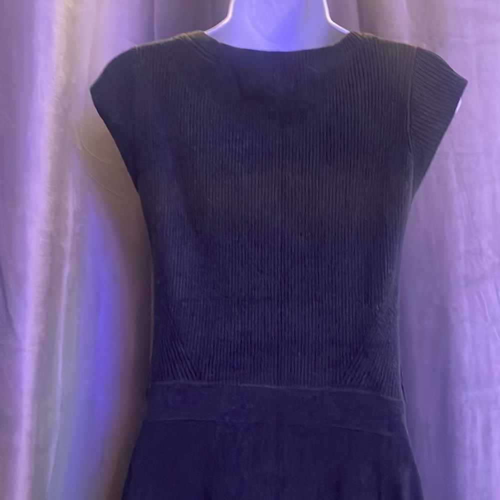 Mossimo sweater dress in charcoal gray. Size small. Fit & flare style. - Picture 4 of 7
